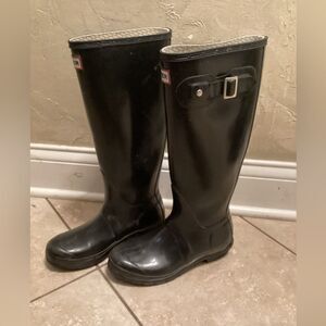 Hunter Sz 6 Black Rain Boots